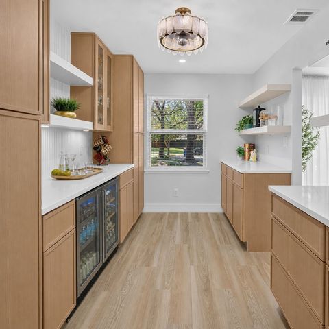 3883 Antigua Circle, Dallas, TX 75244