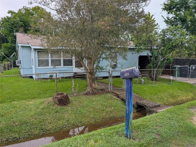 8013 Maxroy Street, Houston, TX 77088