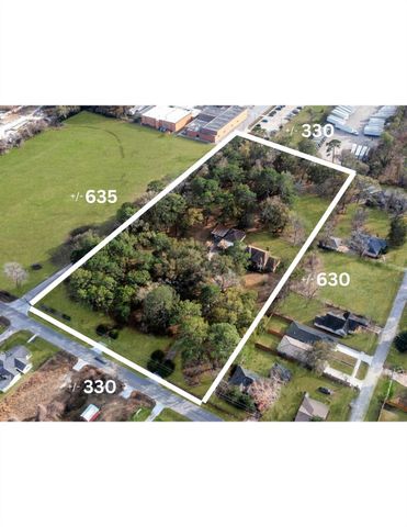 2001 Dolly Wright Street, Houston, TX 77088