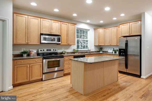 6447 LOUDON AVE, Elkridge, MD 21075