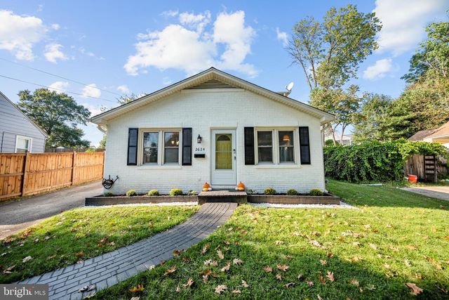 2624 E MAPLE ST, Alexandria, VA 22306