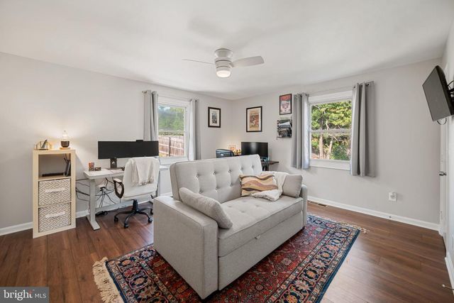 2624 E MAPLE ST, Alexandria, VA 22306