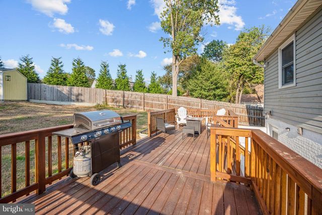 2624 E MAPLE ST, Alexandria, VA 22306