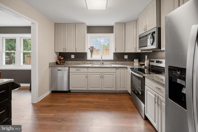 2624 E MAPLE ST, Alexandria, VA 22306