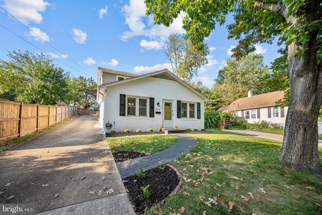 2624 E MAPLE ST, Alexandria, VA 22306