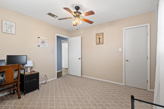 3013 Belle Avenue, Denison, TX 75020