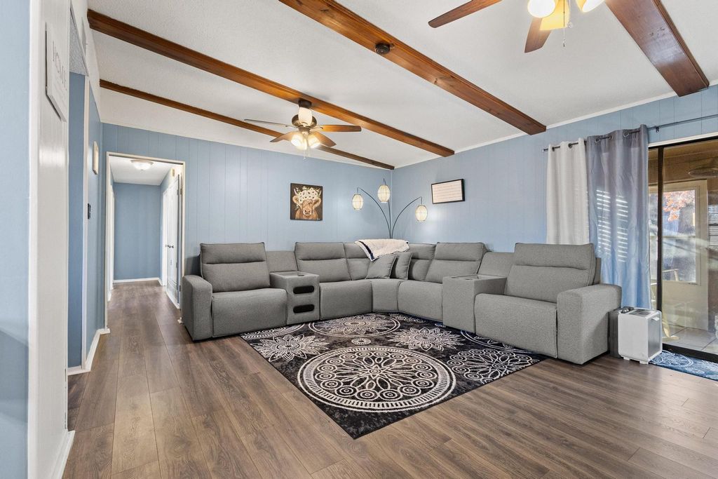 3013 Belle Avenue, Denison, TX 75020