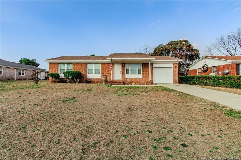 6522 Cissna Drive, Fayetteville, NC 28303