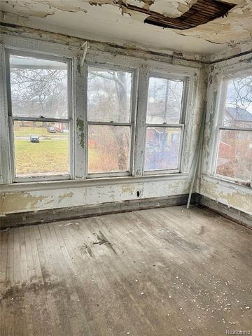 2951 W Philadelphia Street, Detroit, MI 48206