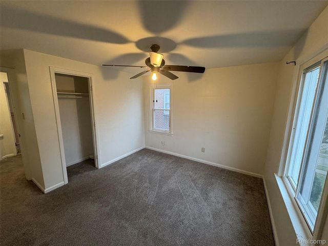 1079 Emmons Boulevard, Lincoln Park, MI 48146