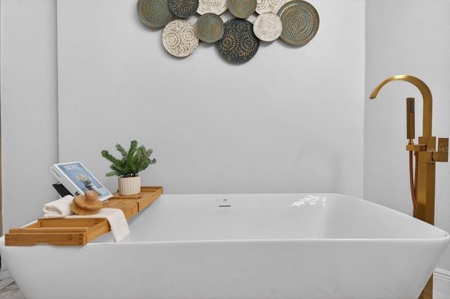 7739 WHITEBRIDGE GLEN, University Park, FL 34201