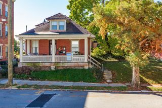 1809 Chase Avenue, Cincinnati, OH 45233