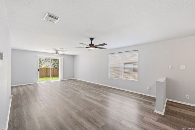 5434 Spring Walk, San Antonio, TX 78247