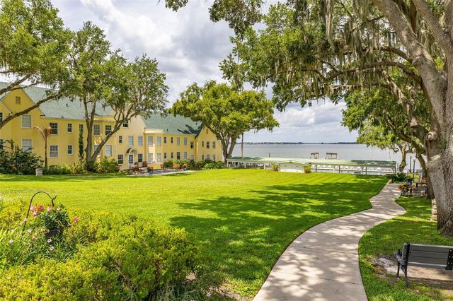 367 AUGUST FERN LOOP, Mount Dora, FL 32757