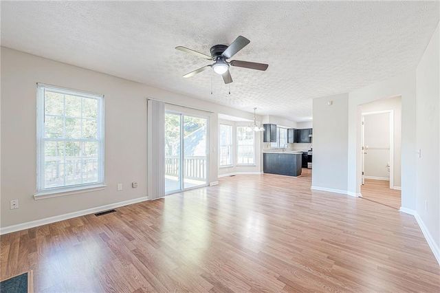 1800 Crescent Hill NW Drive, Acworth, GA 30102