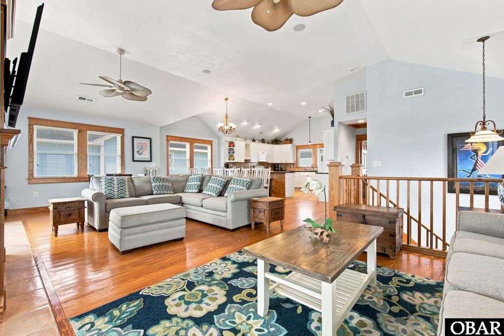 Image 6 of property listing at 8020 S Old Oregon Inlet Road, Nags Head, NC 27959