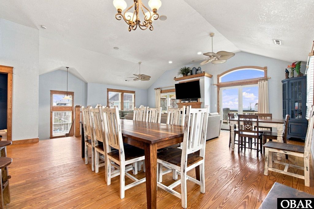 Image 9 of property listing at 8020 S Old Oregon Inlet Road, Nags Head, NC 27959
