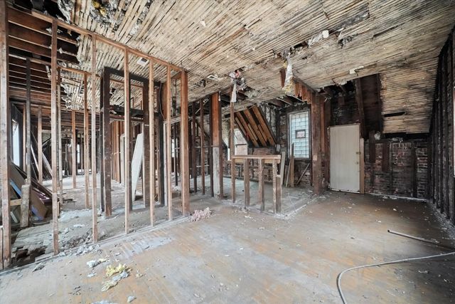 5930 S King Drive, Chicago, IL 60637