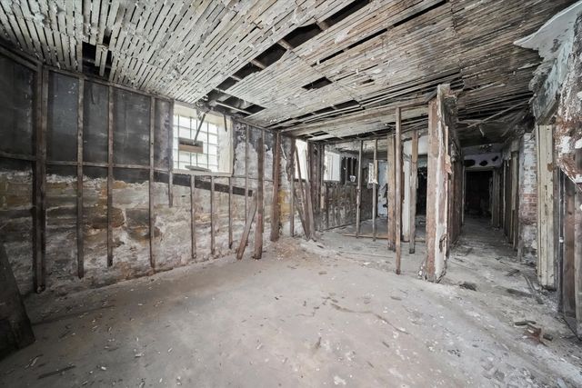 5930 S King Drive, Chicago, IL 60637