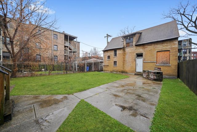 5930 S King Drive, Chicago, IL 60637