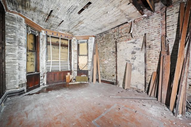 5930 S King Drive, Chicago, IL 60637