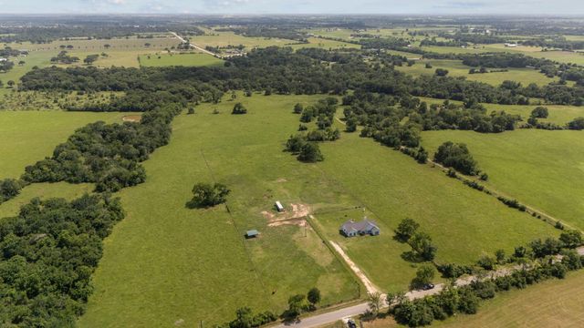 32123 A Howell Road, Waller, TX 77484