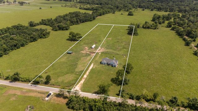 32123 A Howell Road, Waller, TX 77484