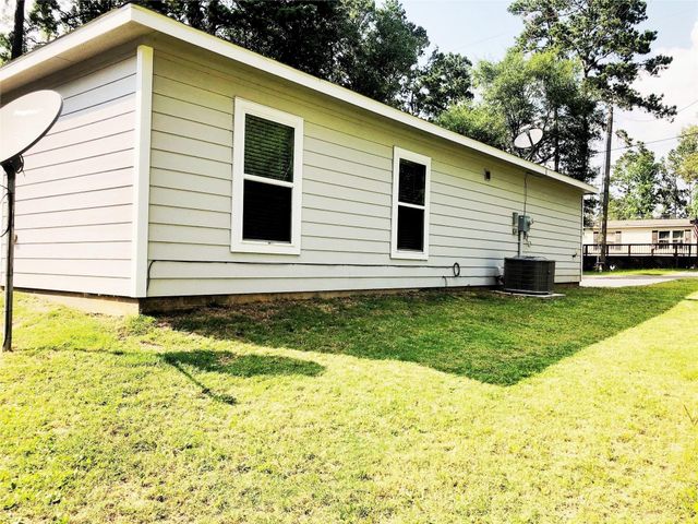 217 Cherry Tree, Livingston, TX 77351