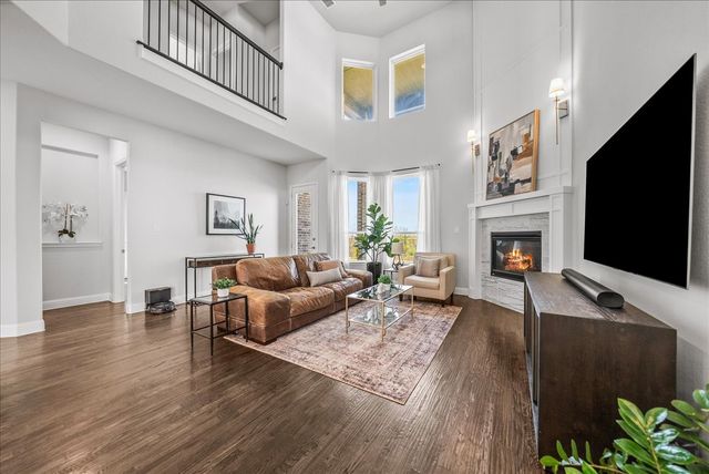 911 Park Vista Drive, Justin, TX 76247