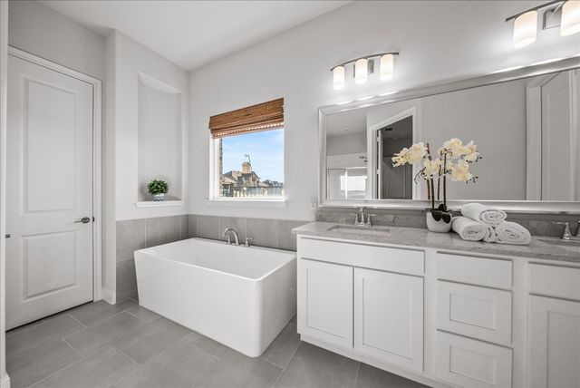 911 Park Vista Drive, Justin, TX 76247