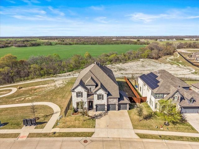 911 Park Vista Drive, Justin, TX 76247