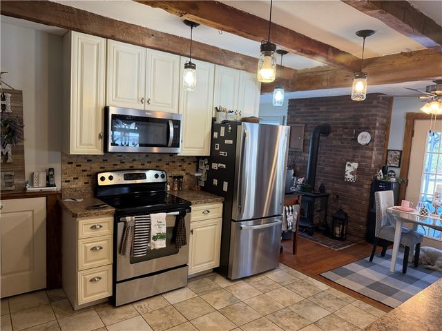 10806 Tuttle Drive, Caton, NY 14830