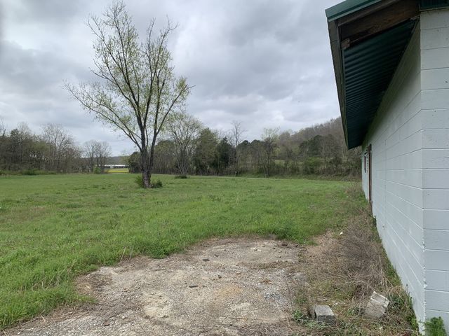 137 Factory Creek Rd, Ethridge, TN 38456