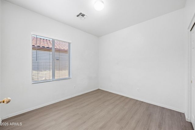 9365 W Milkweed Loop, Phoenix, AZ 85037