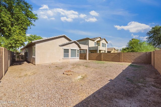 9365 W Milkweed Loop, Phoenix, AZ 85037