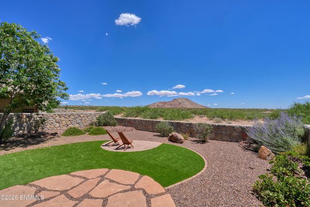8021 Willow Bloom Circle, Las Cruces, NM 88007