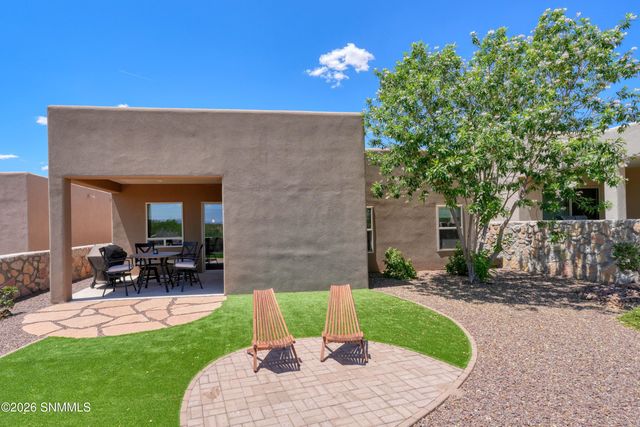 8021 Willow Bloom Circle, Las Cruces, NM 88007