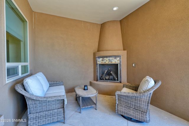 8021 Willow Bloom Circle, Las Cruces, NM 88007