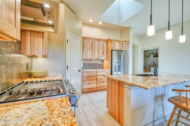 8021 Willow Bloom Circle, Las Cruces, NM 88007