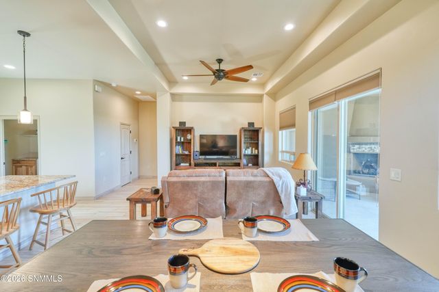 8021 Willow Bloom Circle, Las Cruces, NM 88007