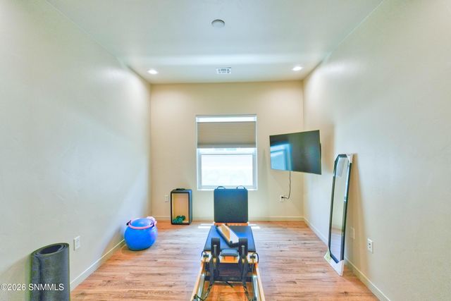 8021 Willow Bloom Circle, Las Cruces, NM 88007