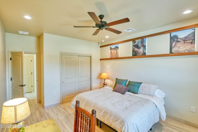 8021 Willow Bloom Circle, Las Cruces, NM 88007