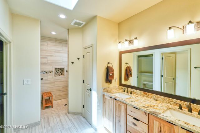 8021 Willow Bloom Circle, Las Cruces, NM 88007