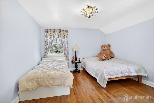 10 North Drive, East Brunswick, NJ 08816