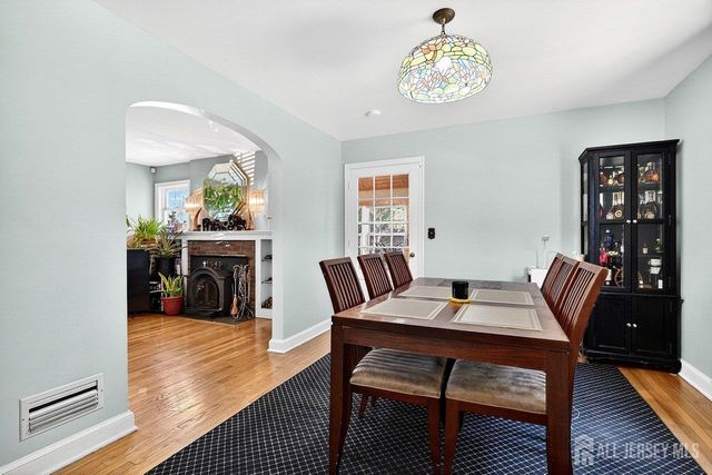 10 North Drive, East Brunswick, NJ 08816