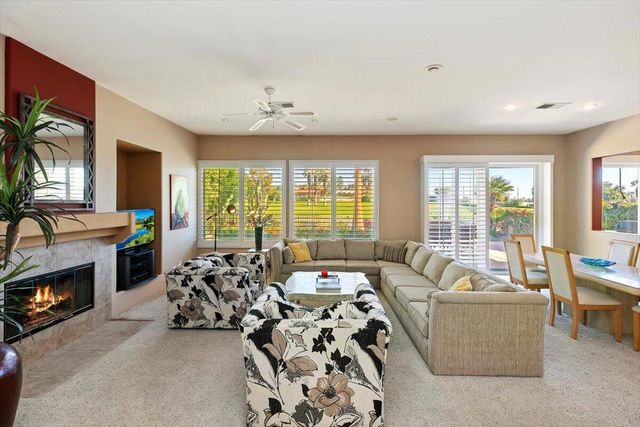 121 Kavenish Drive, Rancho Mirage, CA 92270