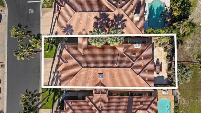 121 Kavenish Drive, Rancho Mirage, CA 92270