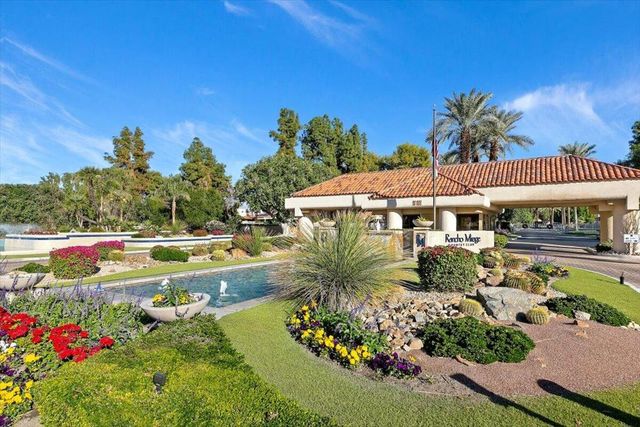 121 Kavenish Drive, Rancho Mirage, CA 92270