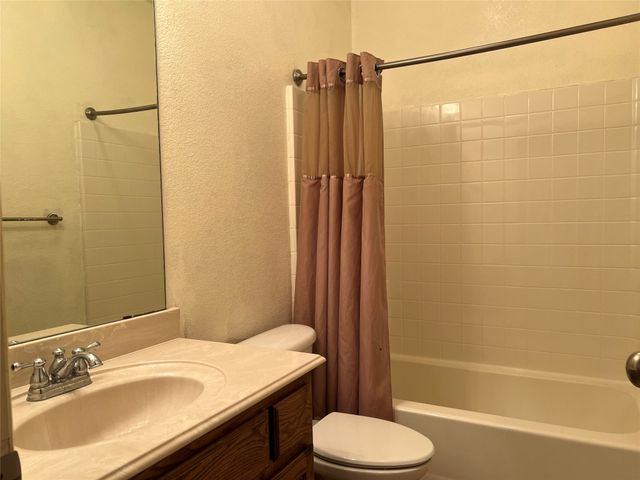10625 Braewood Drive, Fort Worth, TX 76131