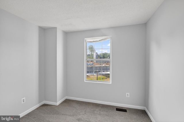1062 KAREN BLVD, Capitol Heights, MD 20743